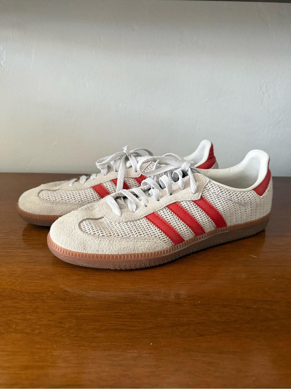 adidas Cream and Red Low-Top Sneakers - Picture 3 of 5